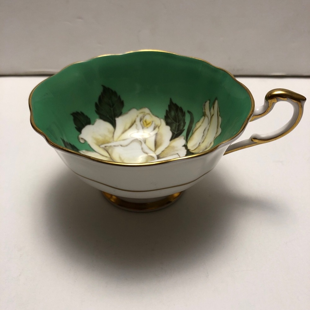 Paragon Double Warrant Cabbage Rose Tea Cup & Saucer Green Teacup Vintage - Picture 10 of 16